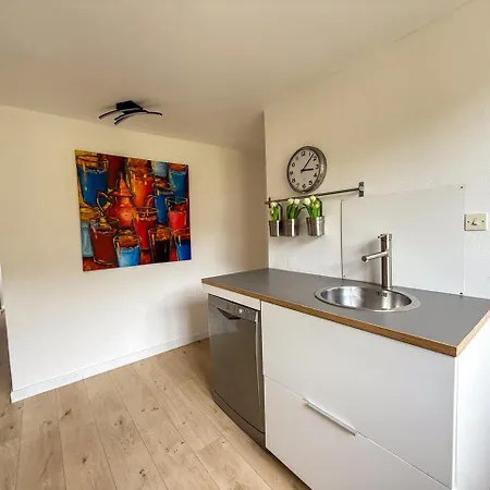 Pour 6 Personnes , De Saint Clair